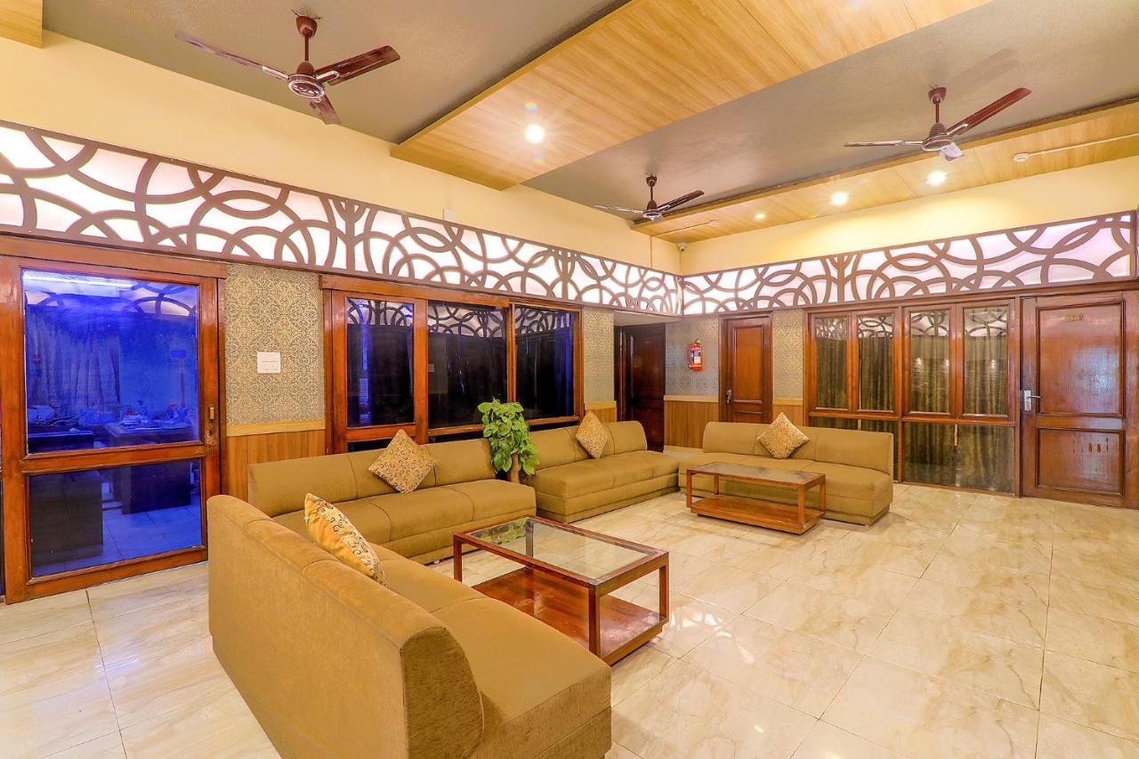 Hotel Executive Hasanganj Экстерьер фото